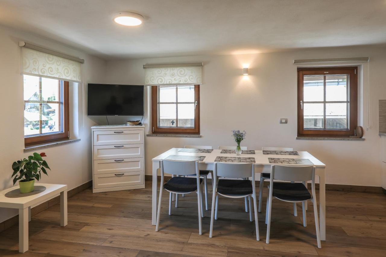 Apartmaji Tina Zgornje Gorje Kültér fotó